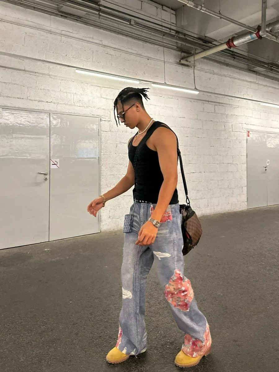 Red Stier Hole Denim Jeans Men's American High Street Vibe Pants Spring Autumn Loose Casual Straight Leg Micro Flared Pants