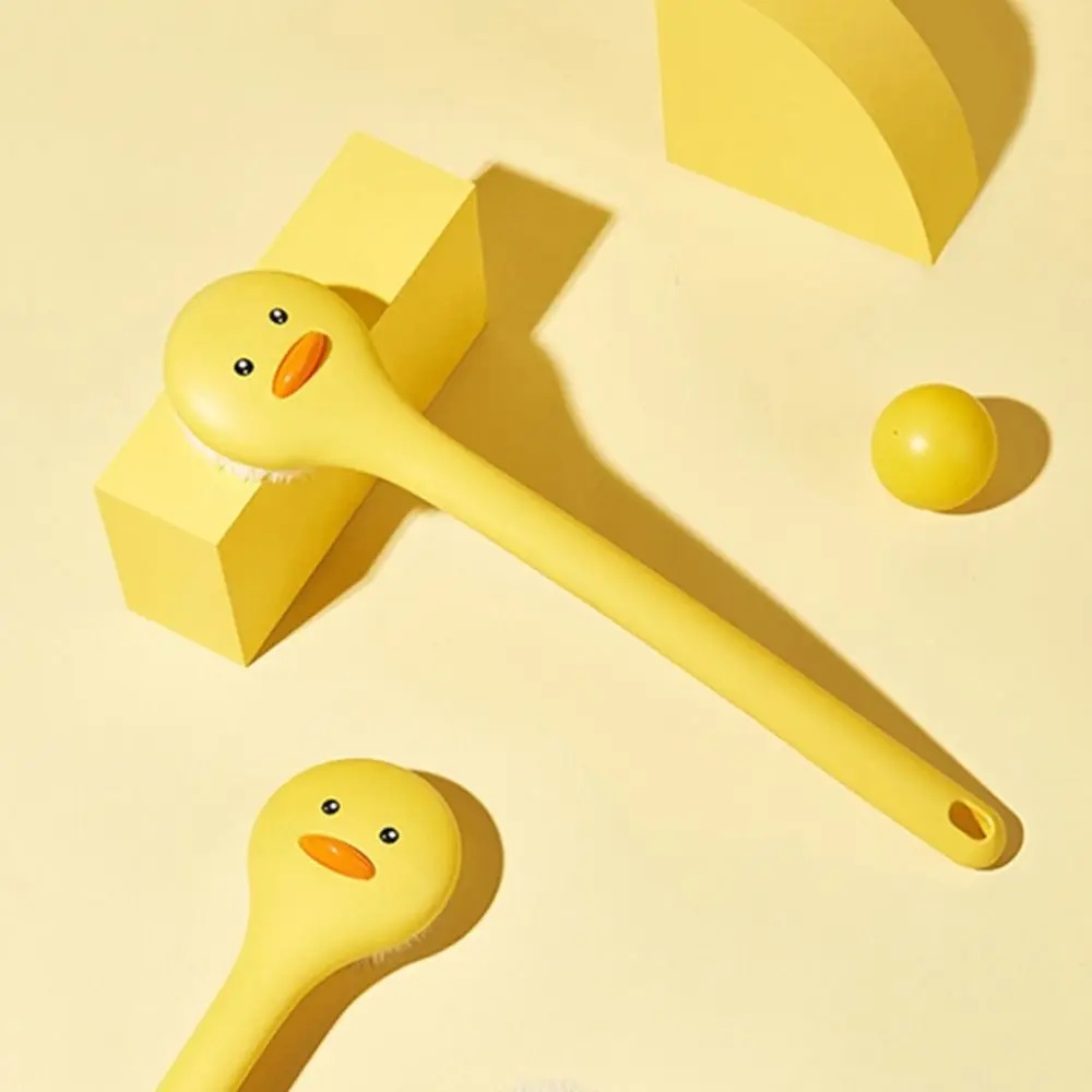 かわいいアヒルの形をしたバスブラシ、柔らかい毛、長い柄、ボディマッサージツール、肌マッサージ、吊り下げ穴付き、シャワースクラバー、男の子と女の子向け