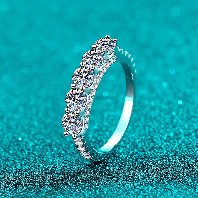 NeeTim 4 مللي متر مويسانيتي خاتم 925 فضة الصلبة مع الذهب الأبيض مطلي الخلود الفرقة خواتم الخطبة الزفاف للنساء