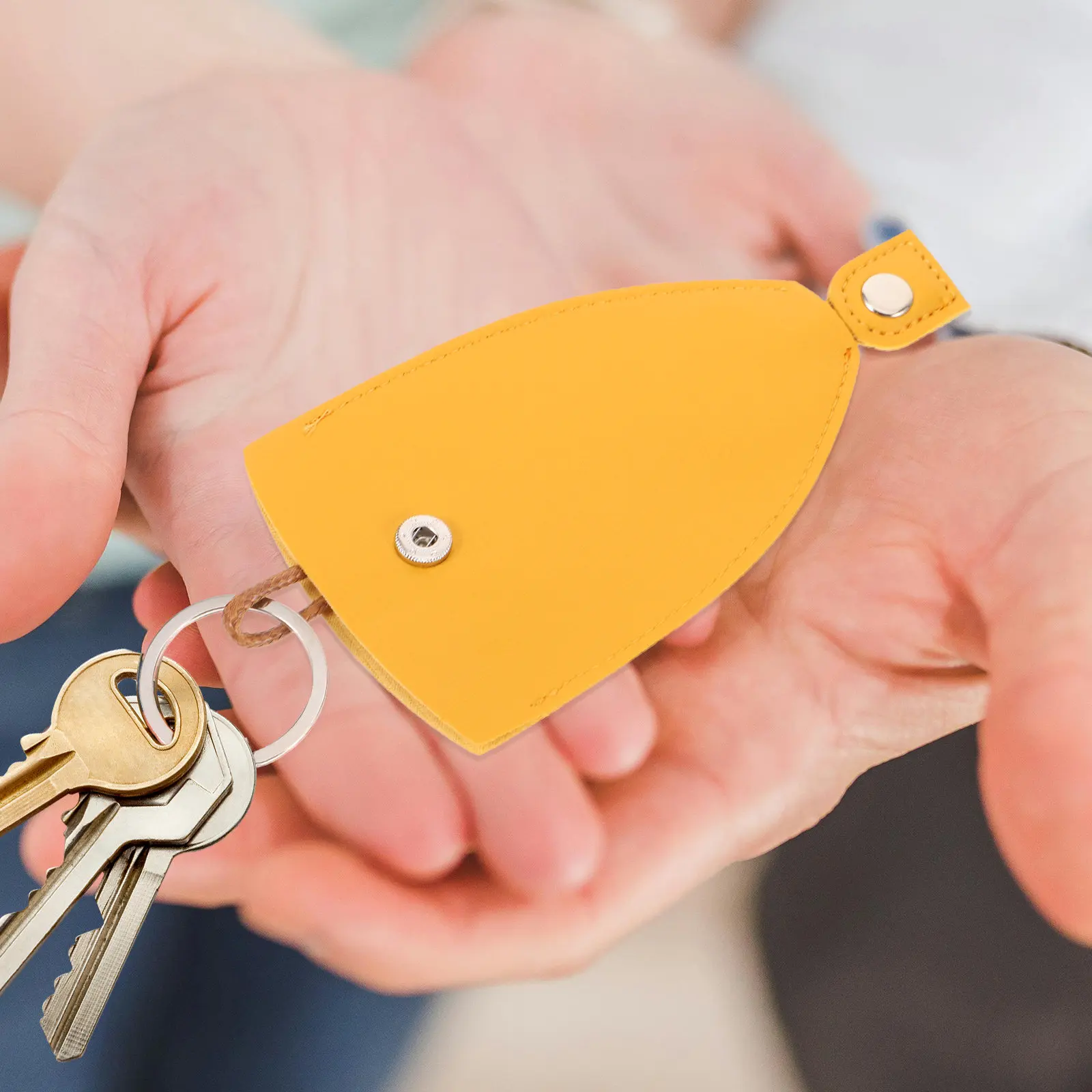 

6Pcs Keys Storage PU Case Pull Out Sleeve Car Key Protector Compact Small Key Cover Bag Pull Out Sleeve for Car Keys