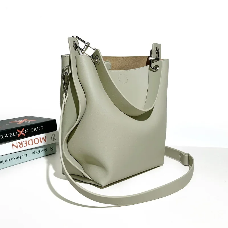 

Trendy Minimalist Vintage Diaper Bag Textured Leather Crossbody Handbag For Women Large Capacity Luxury Unique Messenger