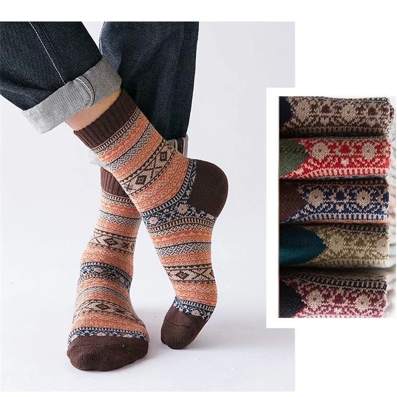 5Pairs/Lot Winter Socks Men's Thick Cotton Socks Warm Comfort  Men's Retro Style Colorful Fashion Men's Casual Mid-tube Socks