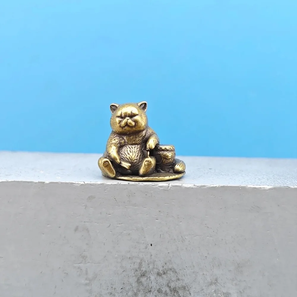 Vintage Brass Chubby Lazy Cat Mini Figurine Funny Flat Face Cat Desktop Decor Bonsai Tea Tray Car Interior Ornament Gift
