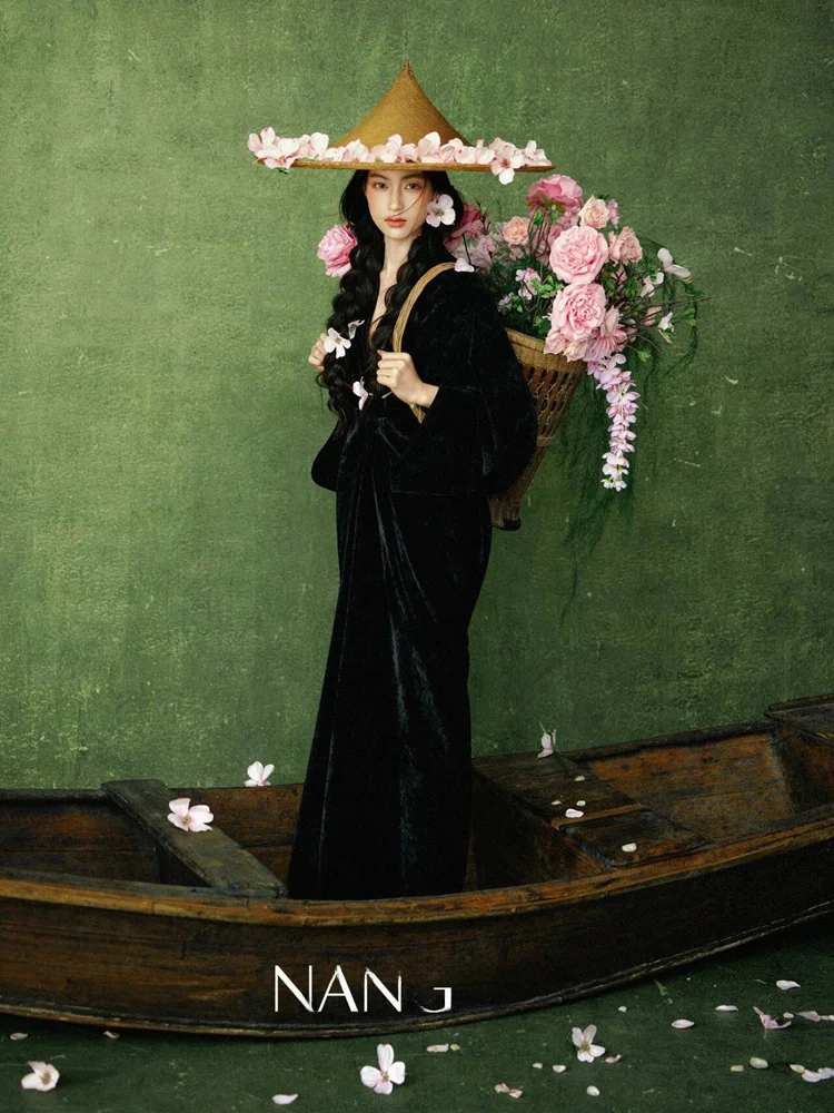 

2026 New Oriental Aesthetic Chinese Style Art Clothes Photography Atmosphere Girl National Trend Clothing Stage Costume