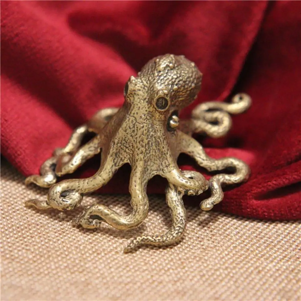 Brass Octopus Home Decoration Antique Copper Animal Figurines Miniatures Desk Ornament Accessories Creative Table Tea Pets Craft