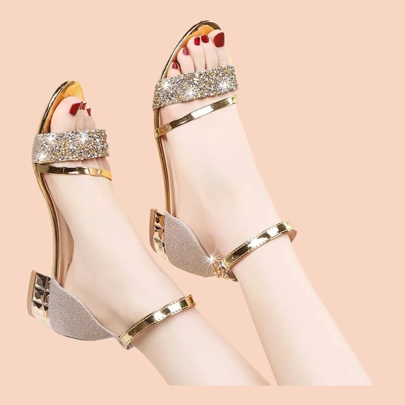 2025 صنادل مماشي للموضة جديدة الذهب والفضة كعب منخفض المرأة عادية المفتوحة تو الصيف ضوء أحذية نسائية الموضة #4