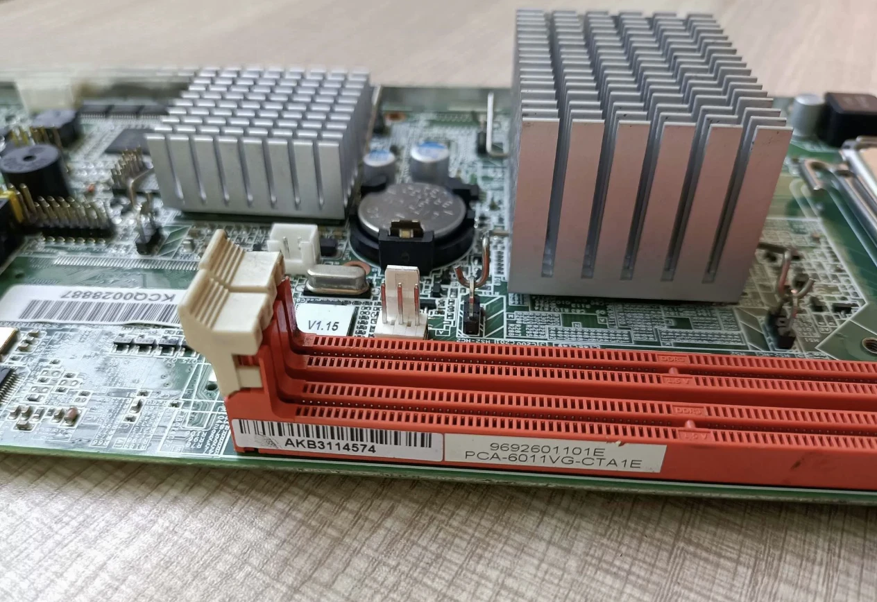 Industrial Board PCA-6011 Rev A1 Single Network Port CPU Spot, for Automation Control and Embedded Application Use