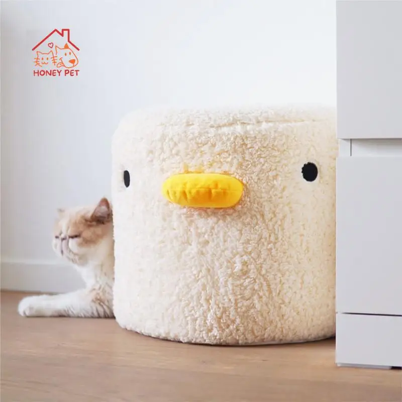 

Small Chicken Bucket Closed Plush Nest for Winter Warmth and All Seasons Universal Removable and Washable Pet Nest Dog Bed