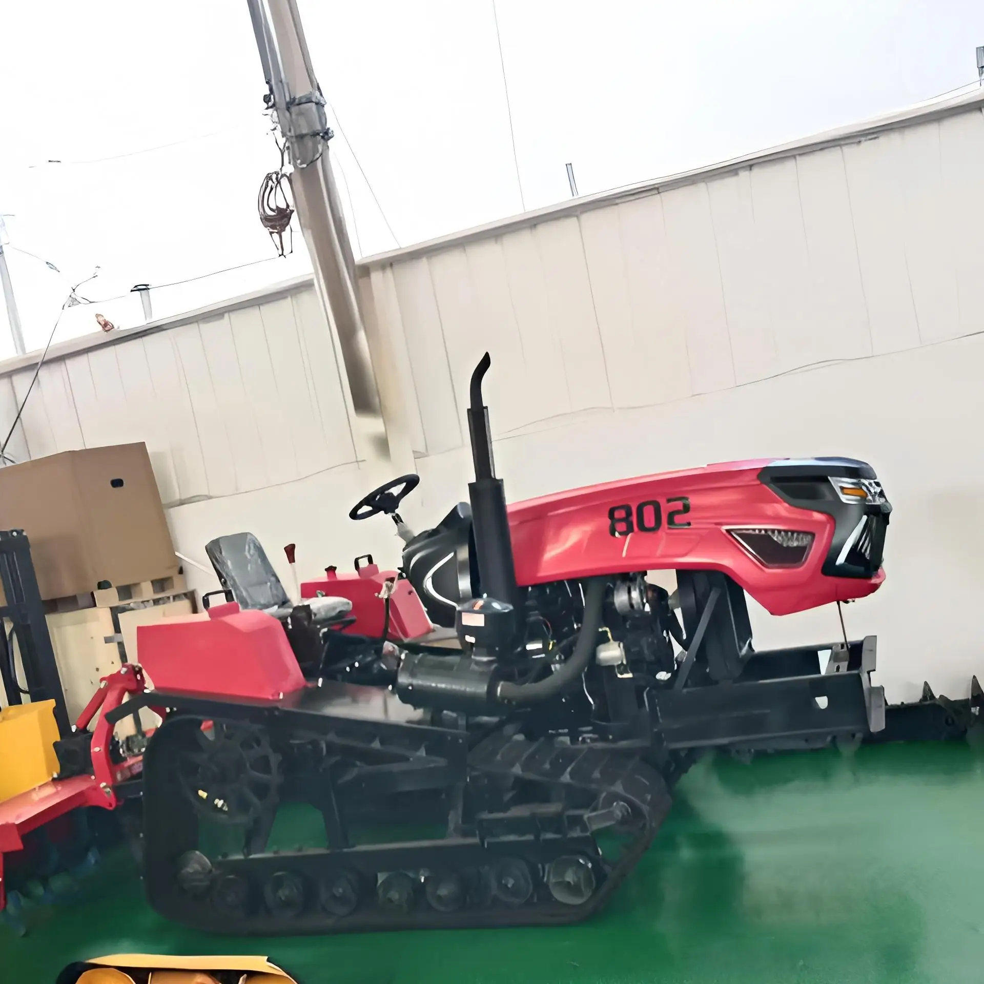 Highly Productive 50-Horsepower Crawler Micro-Cultivator Economical Power Tiller with Core Motor Component