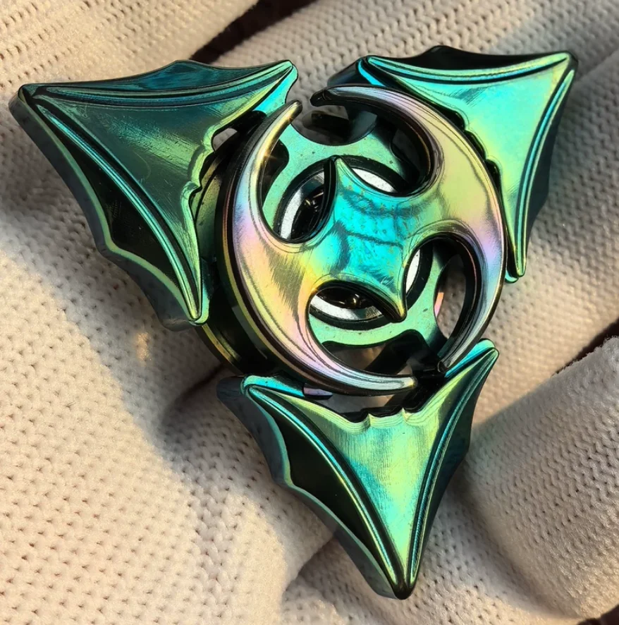 Used EDC Fanren EDC Zirconium Bat Fingertip Gyroscope Steel Stone Wash spinner Fingertip gyroscope Decompression toys
