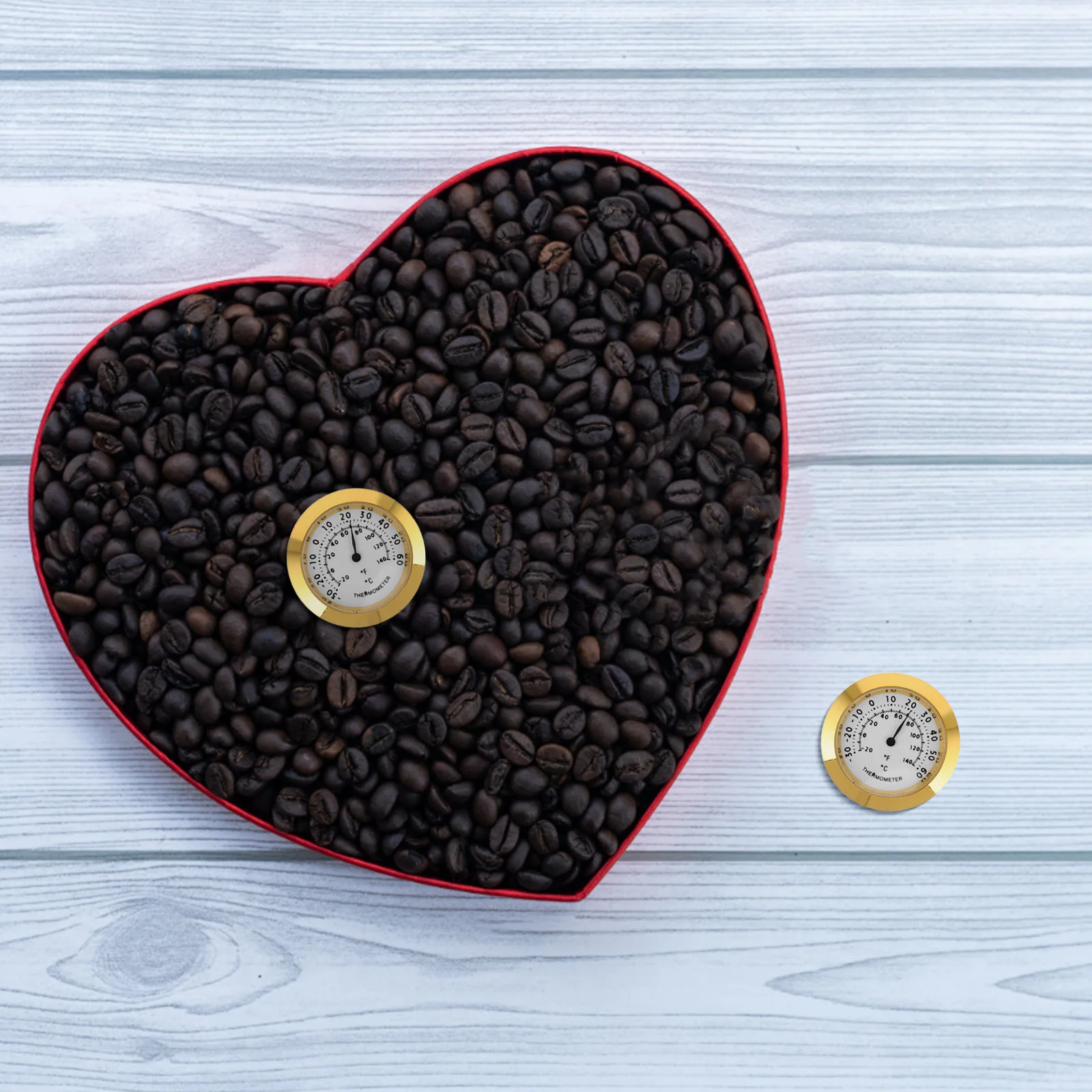 

2Pcs Compact Analog Hygrometer Temperature Monitor with Max Min Recording for Guitar Home Office Indoor Settings