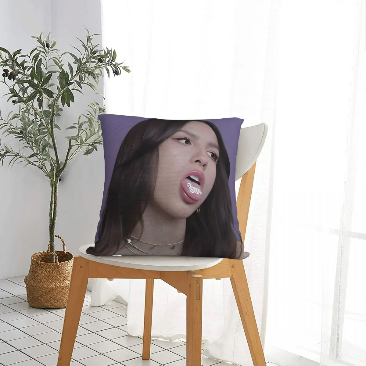 Olivia Vampire Rodrigos Sour Designs Square Pillow Cases Cushion Cover Customized Zipper Decorative Pillowcase for Sofa 45*45cm