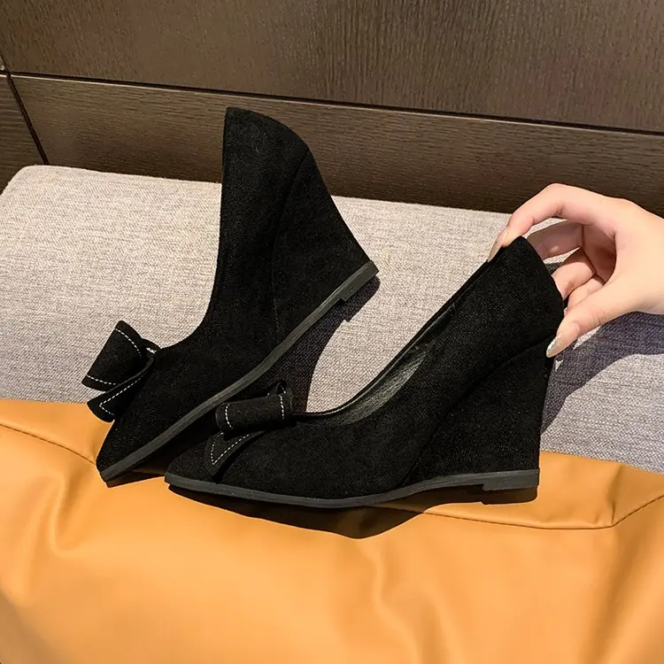 Women's Black High Heels French Elegance Versatile Bow Tie Thin Heel Professional Match Dress Shoes Winter 2024 New Style