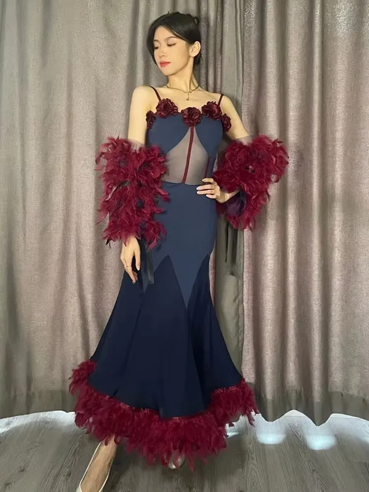Vrouwen Nationale Standaard Dans Jurk Veren Mouwen Moderne Dans Kleding Sexy Backless Ballroom Danswedstrijd Jurk DN14480