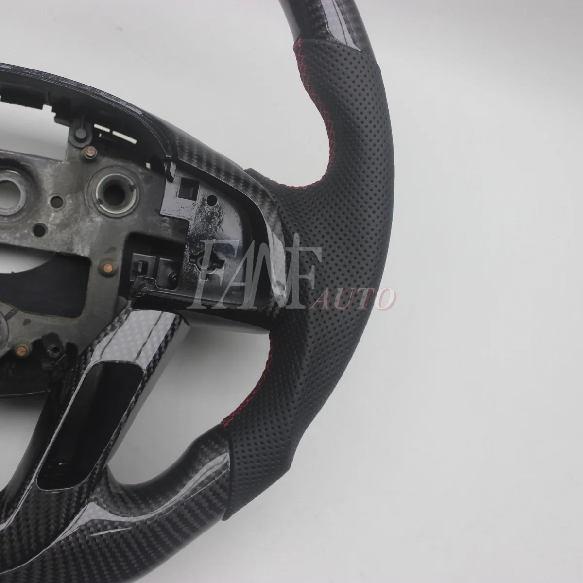 Replacement Real Carbon Fiber Steering Wheel with Leather for Kia K5 OPTIMA 2011 2012