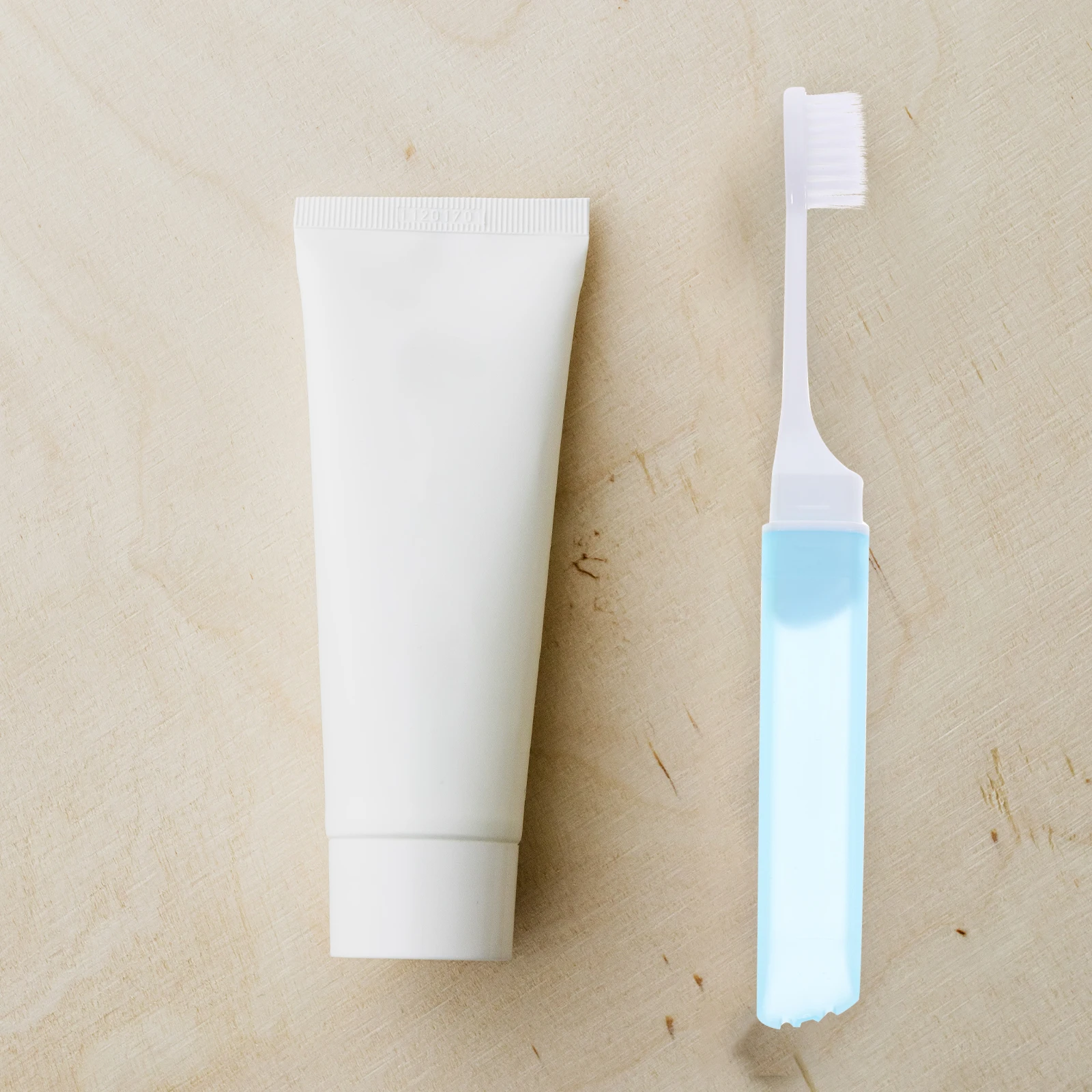 

8pcs Portable Travel Toothbrush Foldable With Case For Hotel Trip Camping Compact Brushing Solution Dental Care Tool