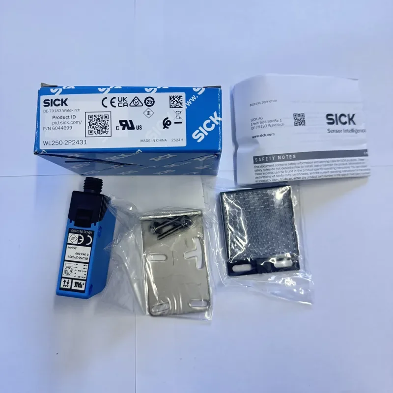 WL250-2P2431 Original 6044699 W250-2 Series Mirror Reflection Photoelectric Sensor 15m Ultra-Long Sensing Range PNP Output