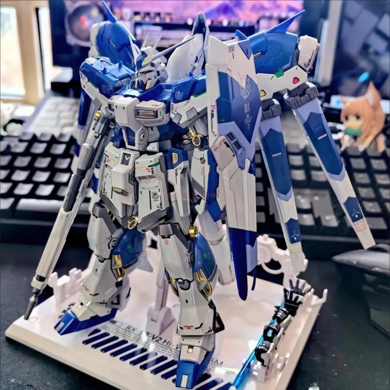 

Набор для сборки модели Changlong 5503Drg 1/144 RX-93-V2 Hi-Nu с титановым покрытием - базовая ограниченная серия