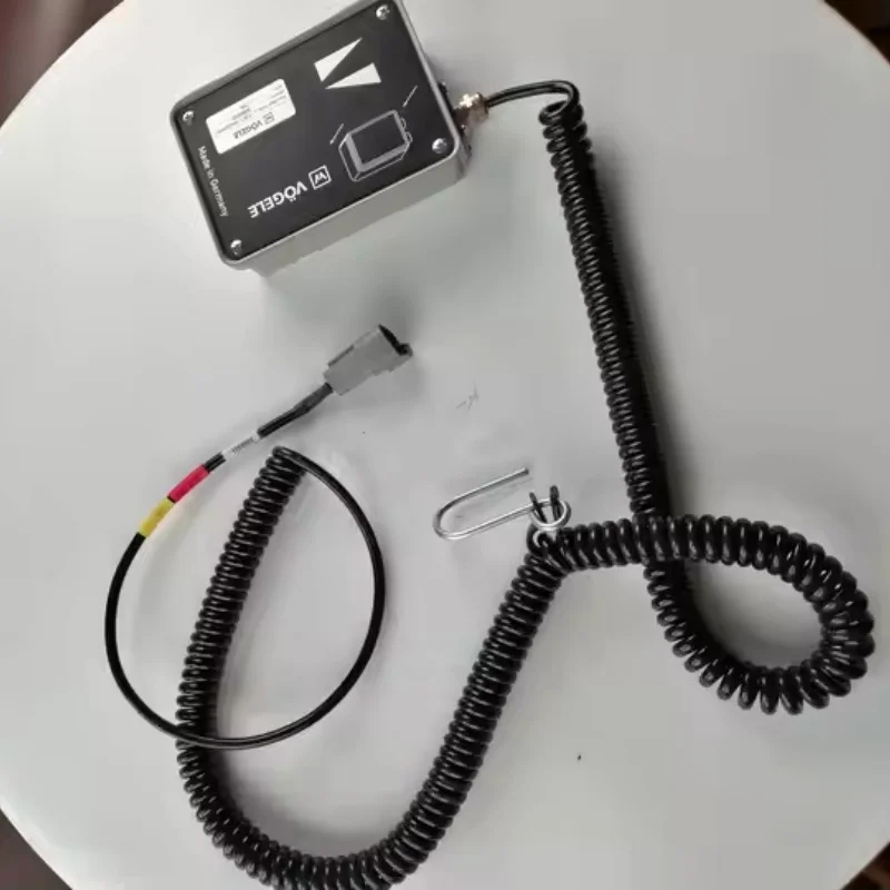 

High Quality Original Asphalt Paver Slope Sensor PN 2484825 2090106 Construction Machinery Part