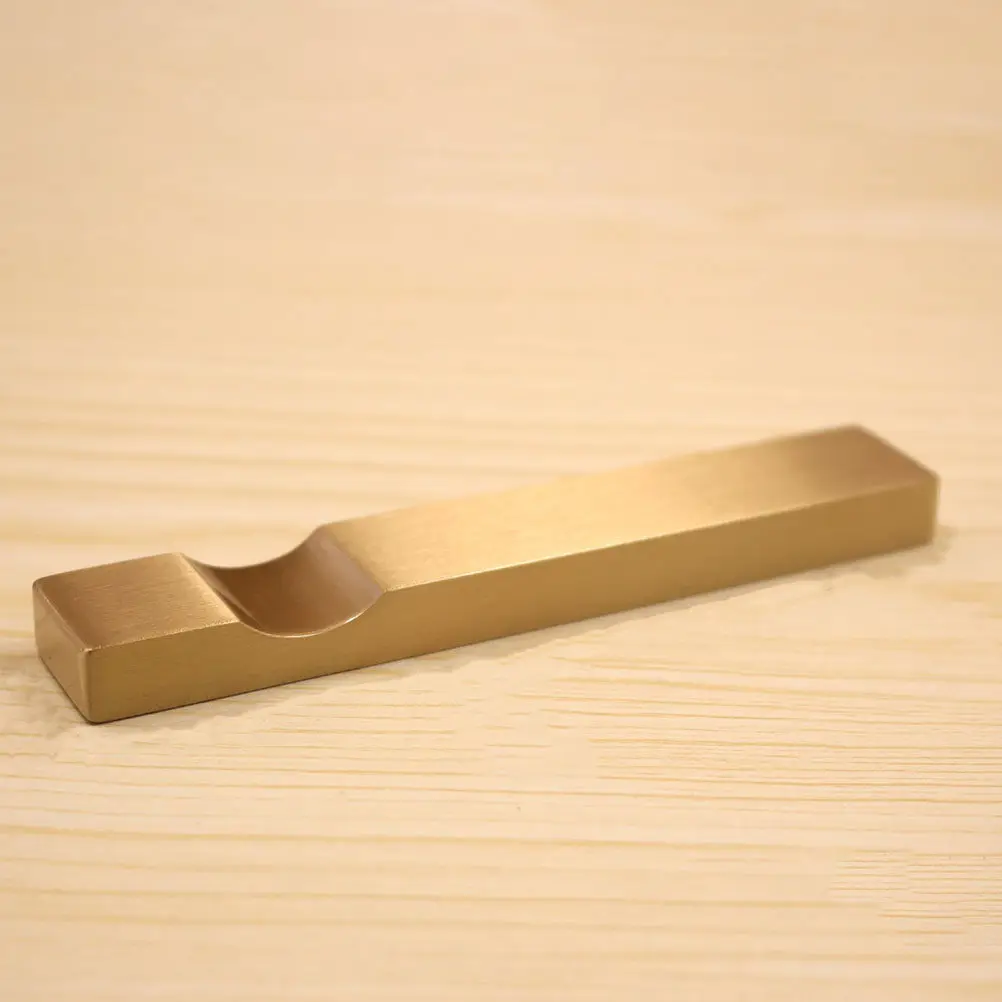 

1Pcs Exquisite Brass Brush Pen Stand Heavy Stable Base Calligraphy Pen Holder for Chinese Painting Brush Rest Display