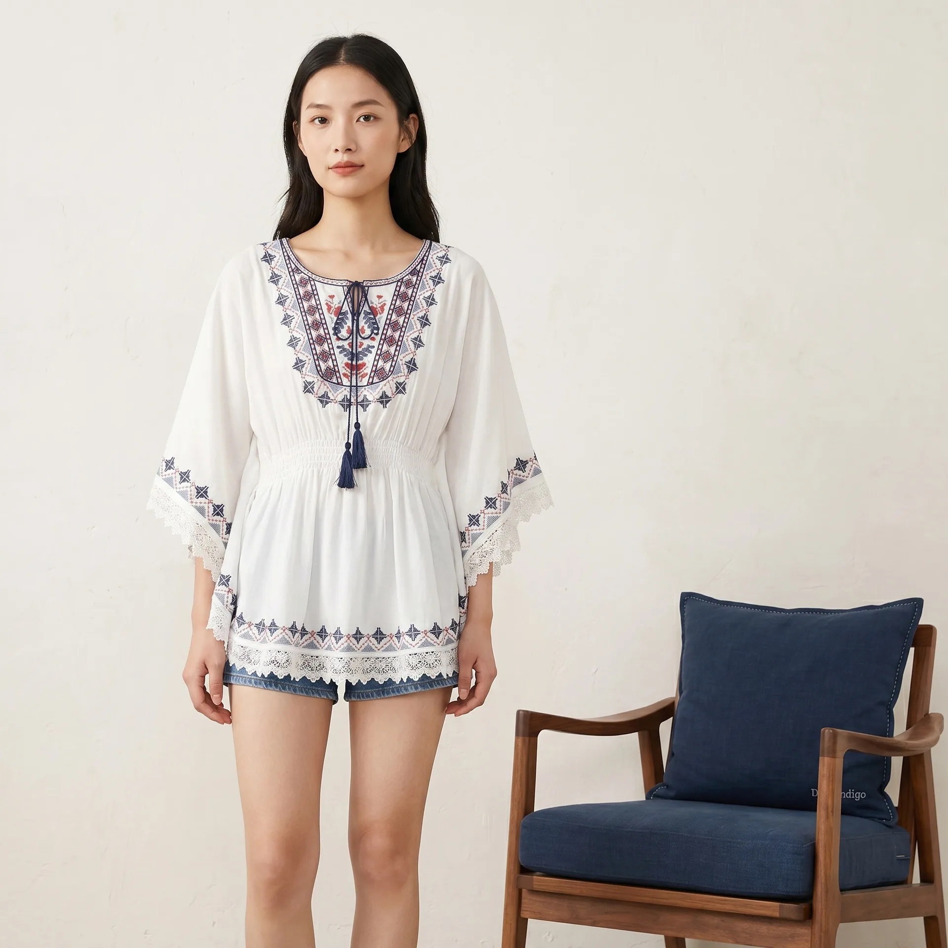Loose Fit Round Neck Blouse with Floral Pattern Midi Length Casual Drop Shoulder Sleeve Women Blouse Japanese Korean Style