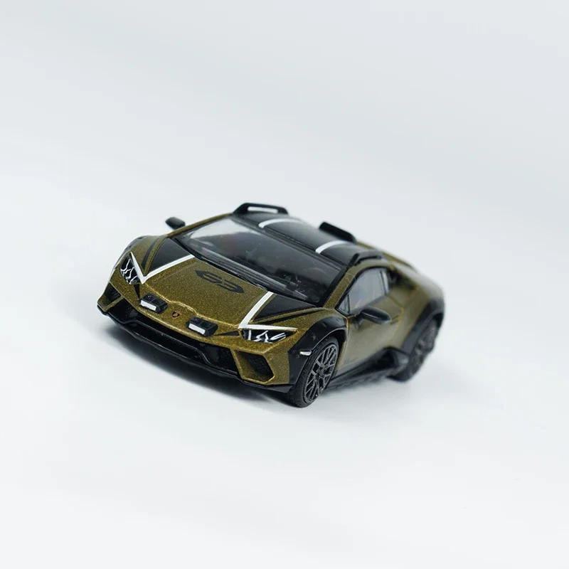 MINIGT 1:64 modelo de coche Lambor Huracan Sterrato vehículo deportivo fundido a presión de aleación # 779 Verde Gea Mate