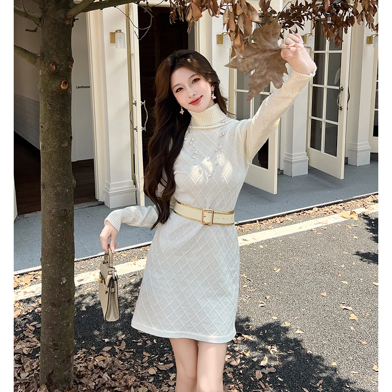 เดรสไหมพรมคอเต่าสไตล์เกาหลี ฤดูใบไม้ร่วง-ฤดูหนาว 2025 สำหรับผู้หญิง สวมใส่สบาย เหมาะสำหรับงานปาร์ตี้ ทำงาน หรือโอกาสอื่นๆ ดีไซน์หรูหรา ทันสมัย วินเทจ และเก๋ไก๋