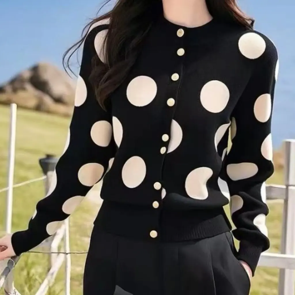 

Korean Style Women's Black Polo-Dot Knitted Cardigan Sweater Spring Fashion Small Design Element Super Good Looking Top