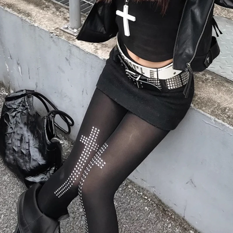 

Готическая эстетика, темный винтажный комбинезон в стиле панк, пикантная девушка, горячий бриллиант, субкультура, плюшевый чехол для ног Y2k Millennium, осень и зима