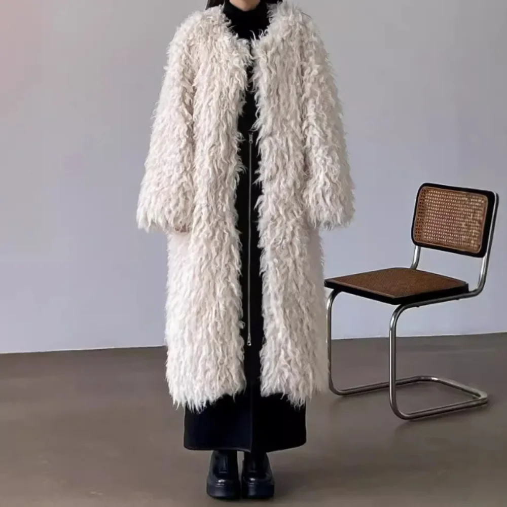 Kuzuwata Advanced Trend O Neck Mid-length Mujer Fur Loose Slim Soft Warm Hairy Women Clothing Japan Elegant Luxury Harajuku Coat