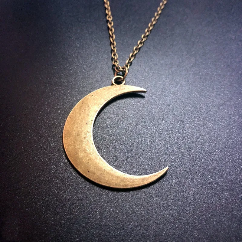 New Fashion Crescent Moon Pendant Necklace Chain Vegan Moon Witch Pagan Witchcraft Gothic Gothic Necklace Gift