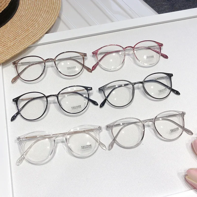 New TR90 Myopia Frames for Men and Women Retro Oval Spring Leg Optical Frames Fashion Hot Sale Glasses Frames Wholesale