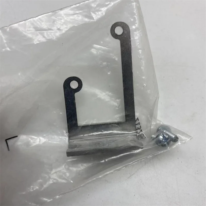 3PCS New Original FESTO bracket SAMH-PN-W 8035563 SAMH-PU-A 8003354