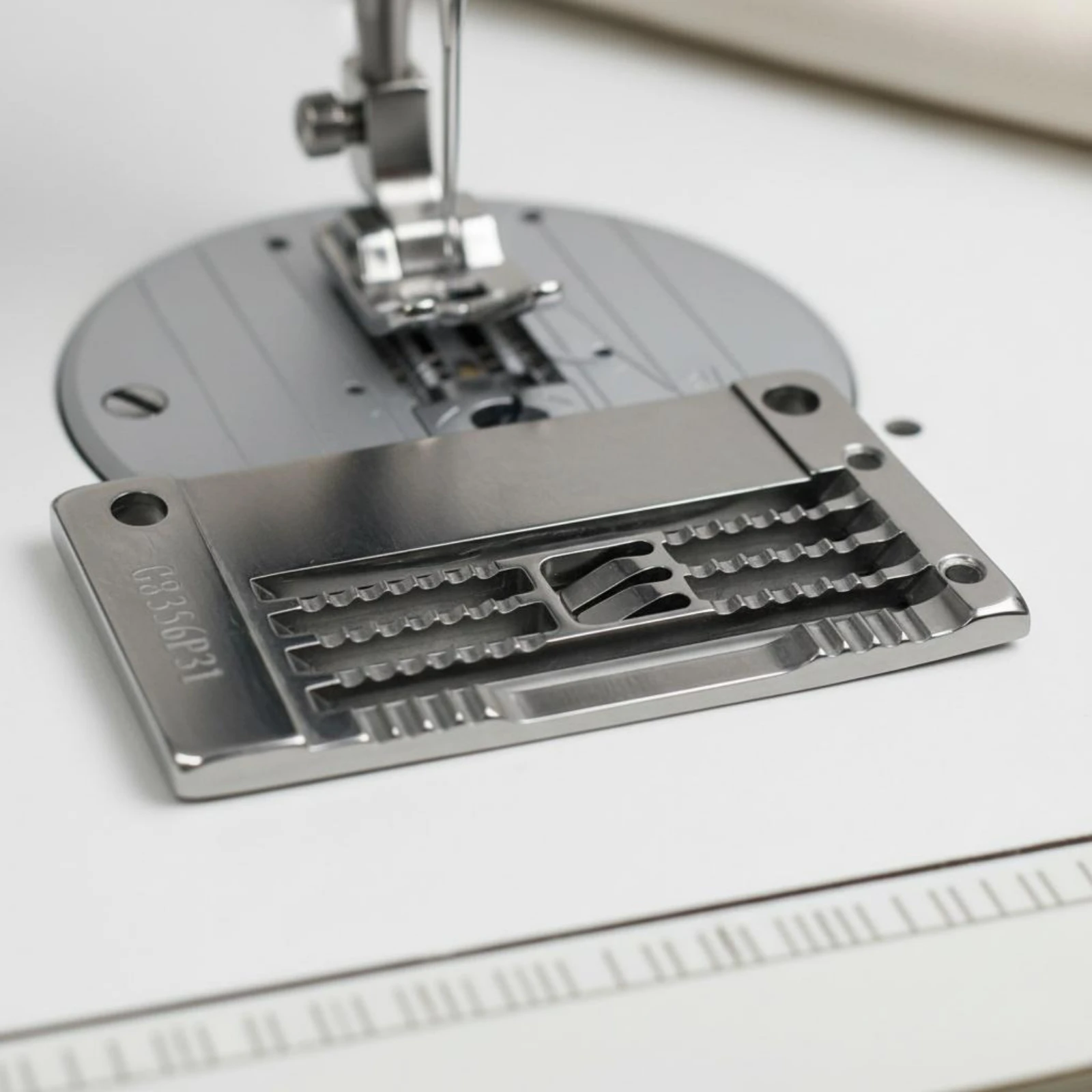 Игольная пластина для оверлока – обзор и цена Sewing Machine Needle