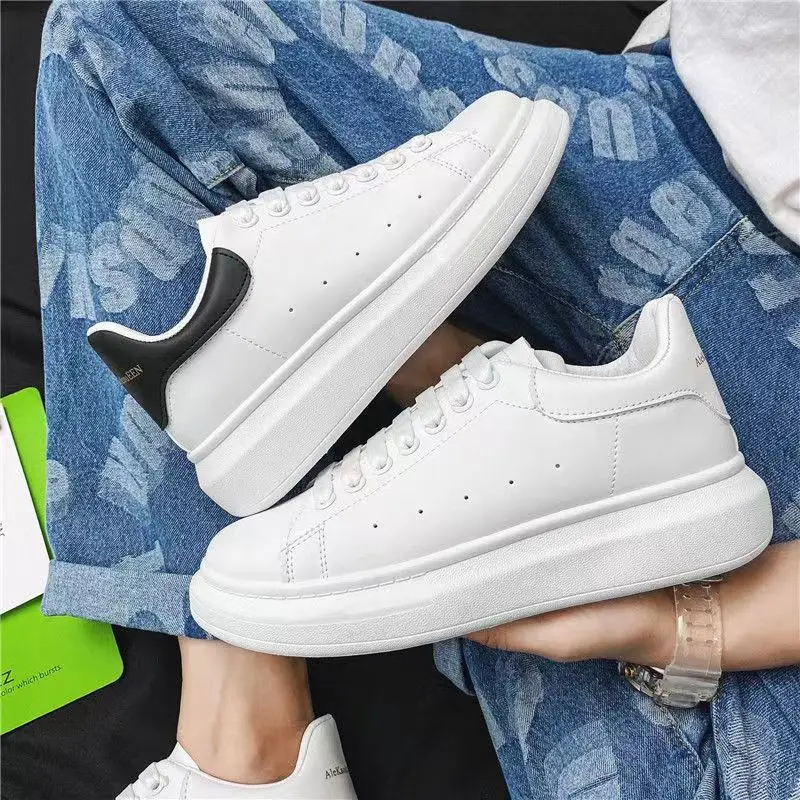 

White Vulcanized Sneakers Men's Flats Comfortable Shoes Lace up Zapatillas Hombre Women Casual Sneakers Plus Size 35-45