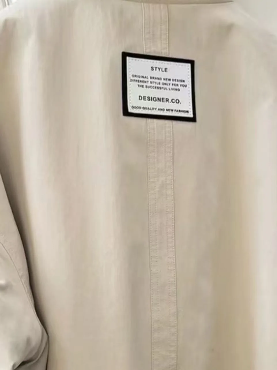 เสื้อโค้ทหนังบุขนเทียมสำหรับผู้หญิง รุ่นใหม่ ปี 2026 คอตั้ง แนวสตรีทแฟชั่น ให้ความอบอุ่น ทรงปกติ ซิปยาว