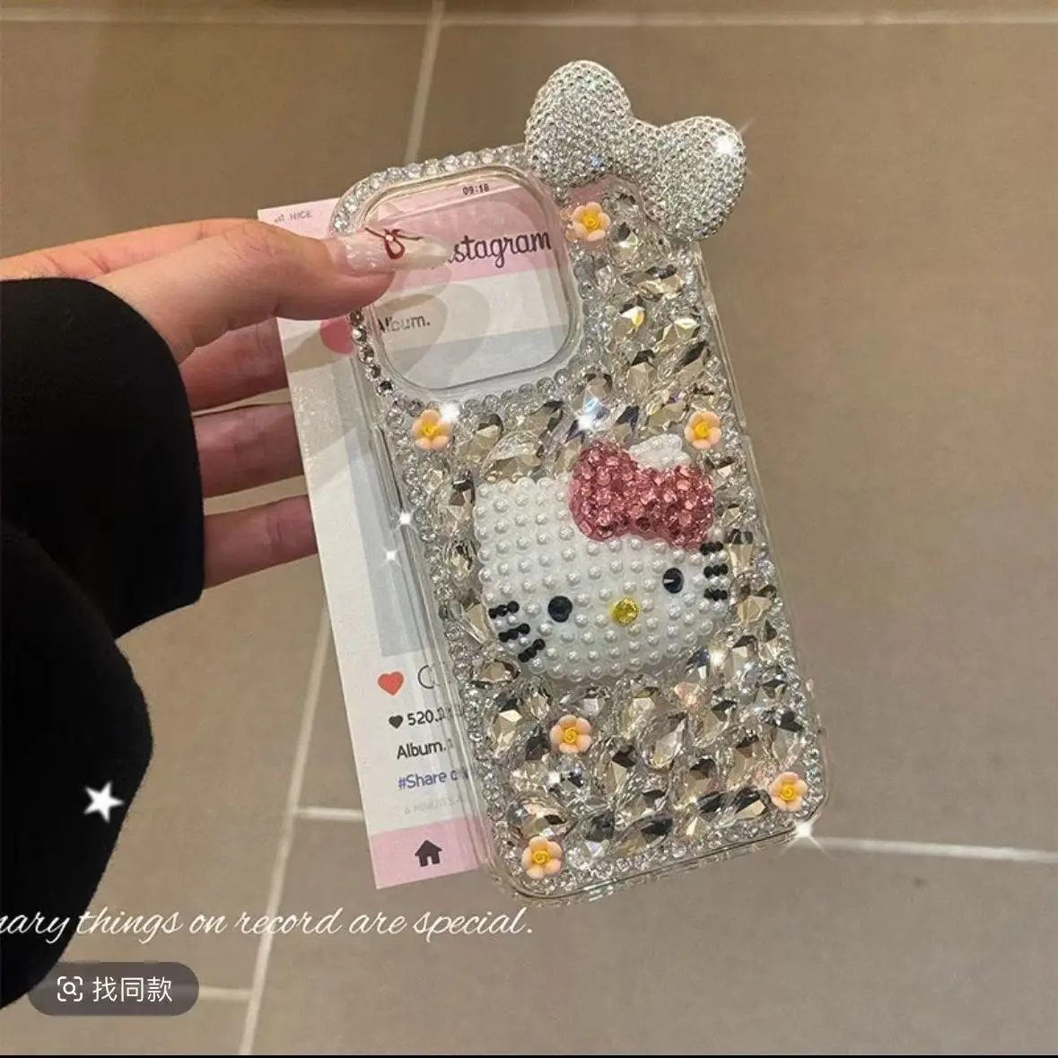 

Y2K Hello Kitty Anime Rhinestones Iphone17 16 15Promax Iphone Phone Case Sanrio Kawaii Girls Upscale Luxurious Festival Gift