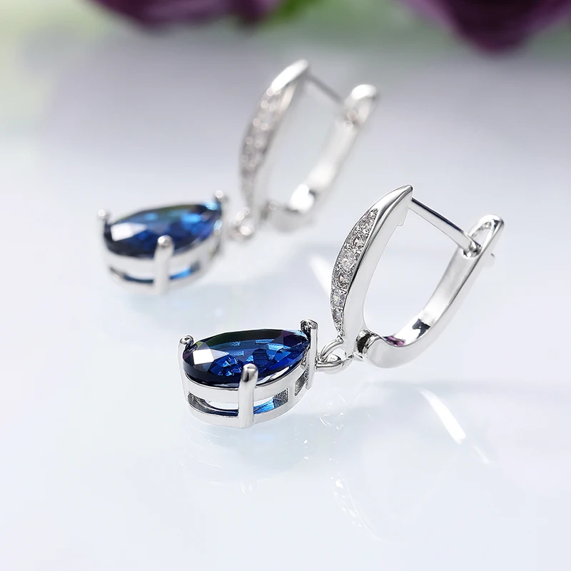 Huitan Wunderschöne wassertropfenförmige blaue Zirkonia-Tropfenohrringe für Damen, Abendparty, elegante Accessoires, klassischer Schmuck – Detail 2