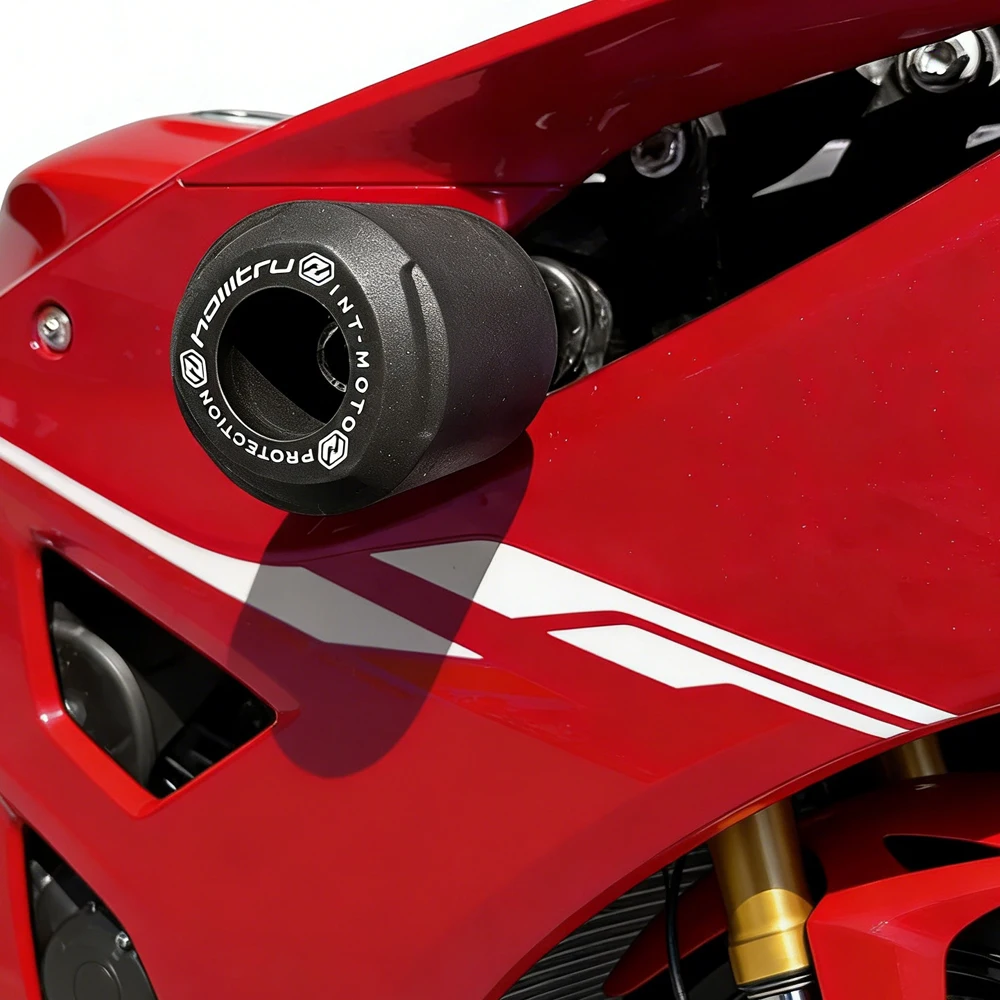 

Для мотоциклов MV Agusta Turismo Veloce 800/Lusso SCS/Lusso/RC 2018+ — модифицированный защитный слайдер рамы от столкновений.
