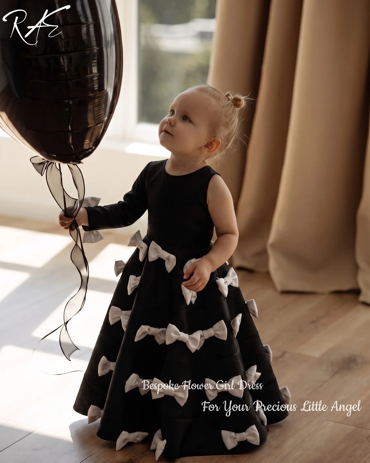 Sleeveless Puffy Flower Girl Dress For Wedding Birthday Formal Gowns A-Line Floor Length Satin Multi Bows Kids Princess Gowns