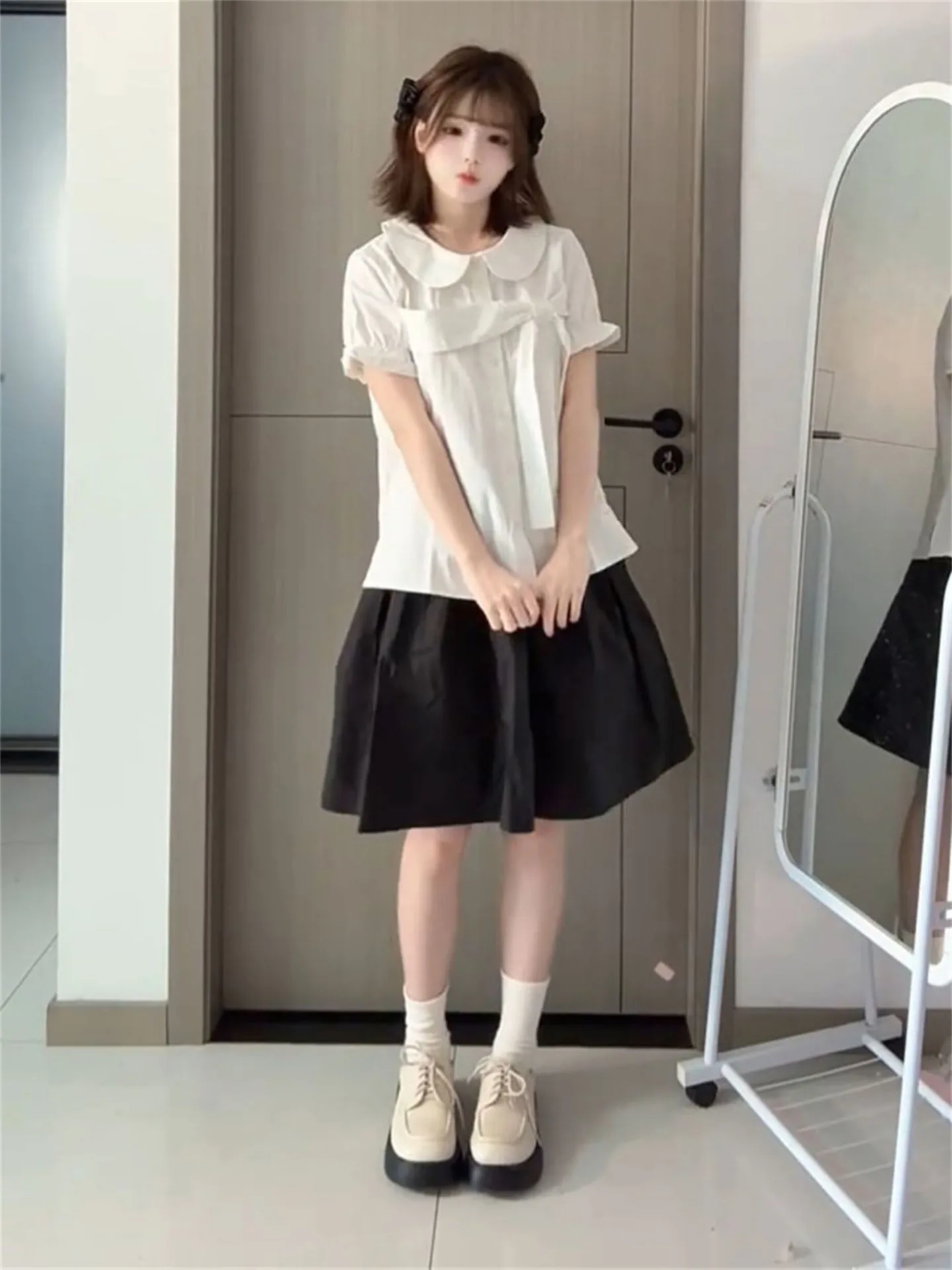 White Bowtie Doll Shirt Women's Summer Fashion Unique Beautiful Loose Amazing Shirt Korean Style Cotton Short Sleeve Top