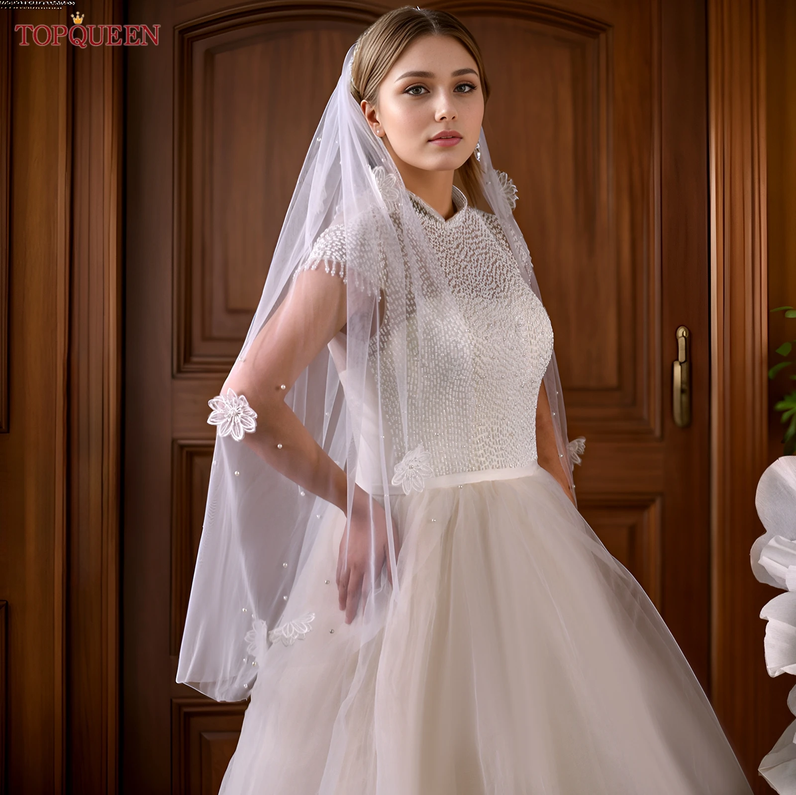 TOPQUEEN Flower Bridal Veil Faux Pearl Wedding Veil with Embroidered flower Wedding Tulle with Comb vestidos de novia M114