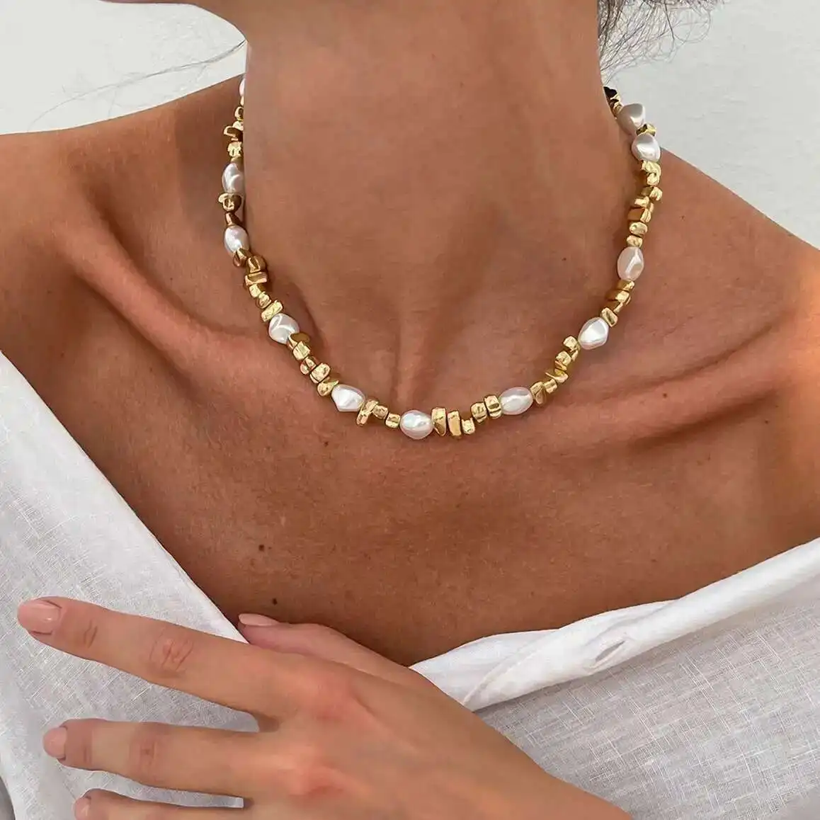 Lacteo Trendy Gold Color Plastic Beaded Creative Necklace Women Retro Imitation Pearl Daily Banquet Aesthetic Jewelry Accessory image 2