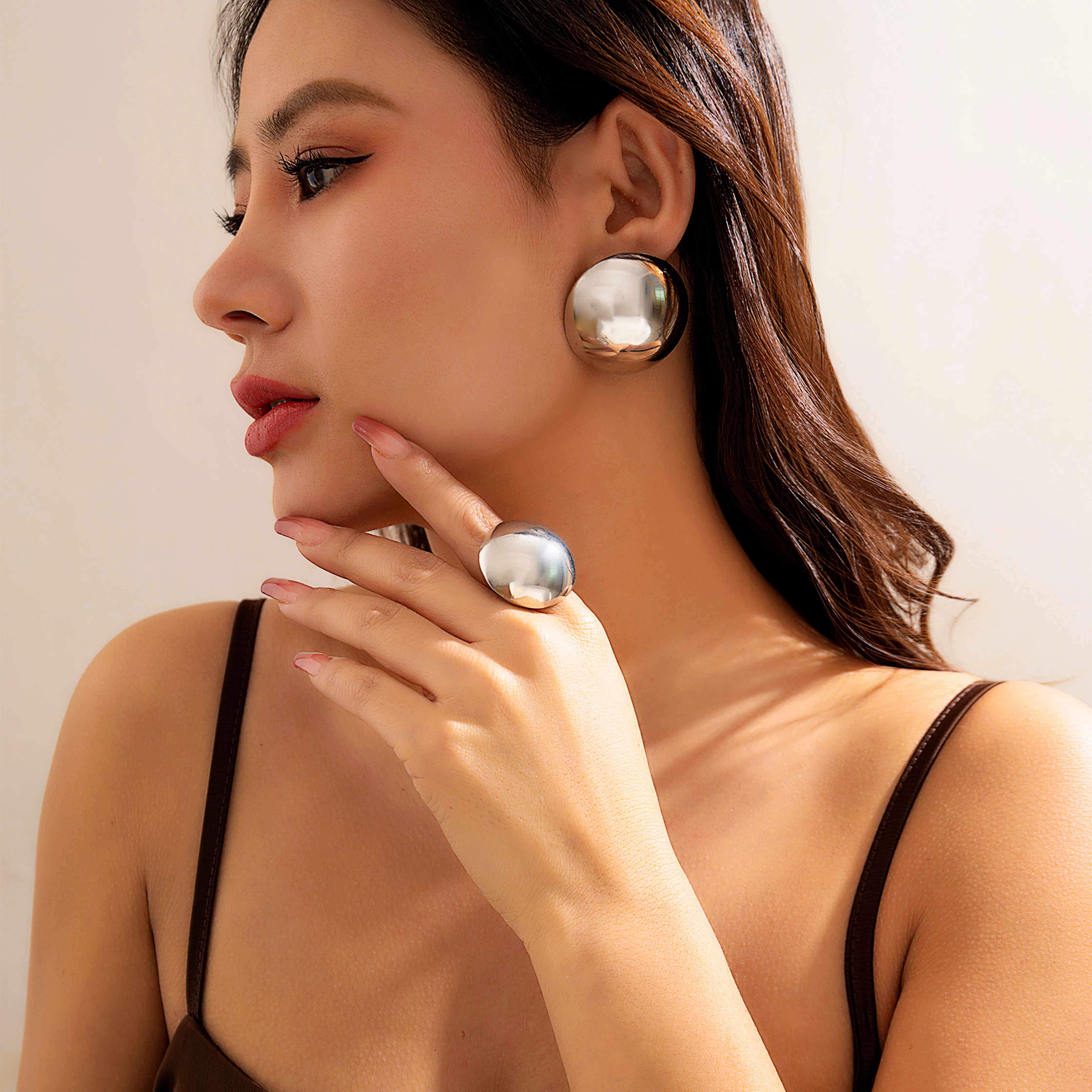 Ingemark 2Pcs Unique Smooth Round Big Ball Metal Stud Earrings Women Classic Vintage Rings Pierced Earring Steampunk Jewelry Set
