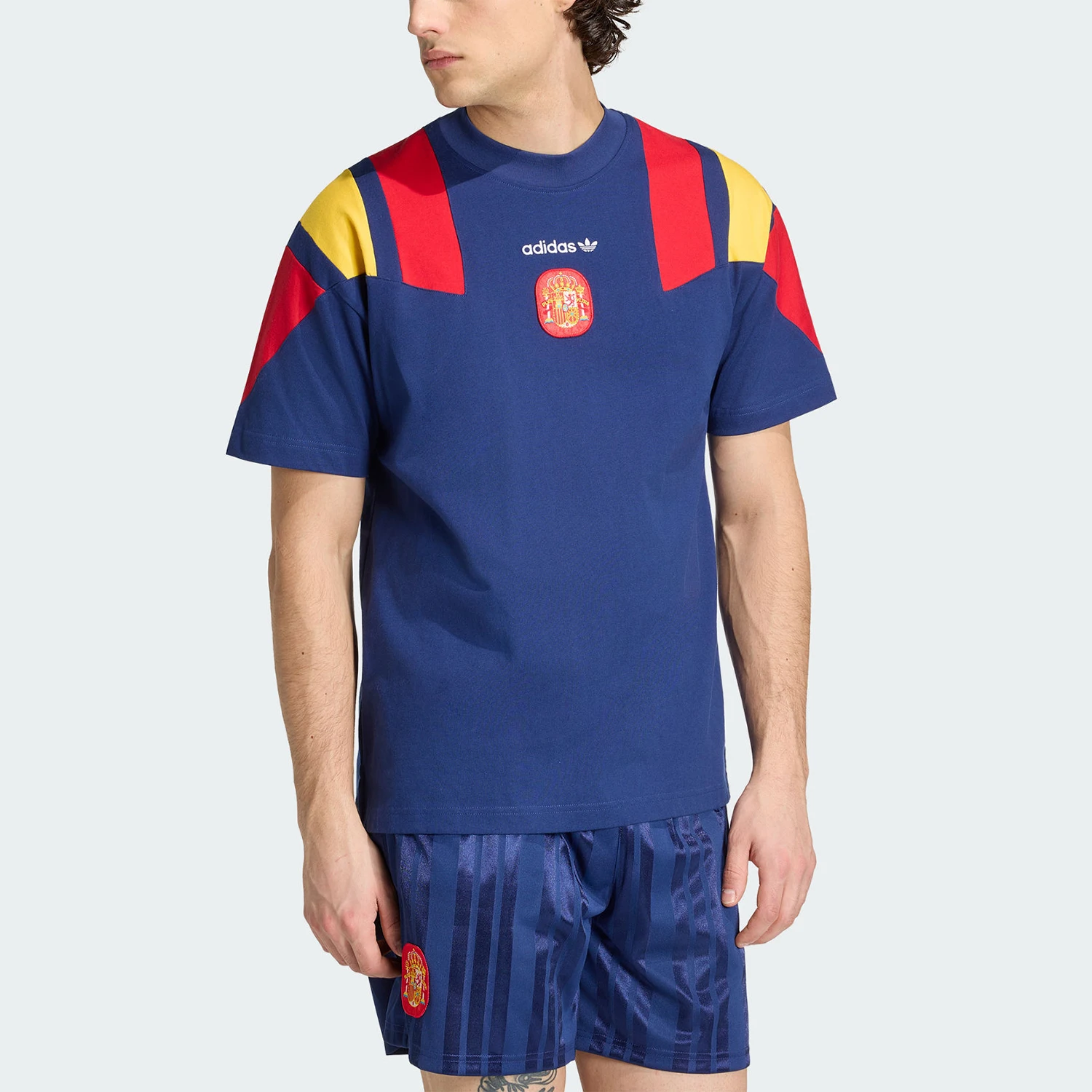 Adidas genuine men's embroidered pattern simple casual loose short sleeved T-shirt KG2574