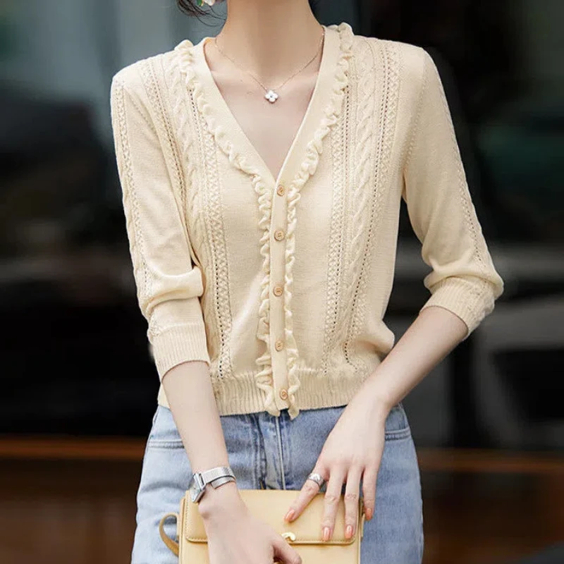 Spring Autumn New V-neck Long Sleeve Sweater Women High Street Casual Button Cardigan Elegant Hollow Out Edible Tree Fungus Tops