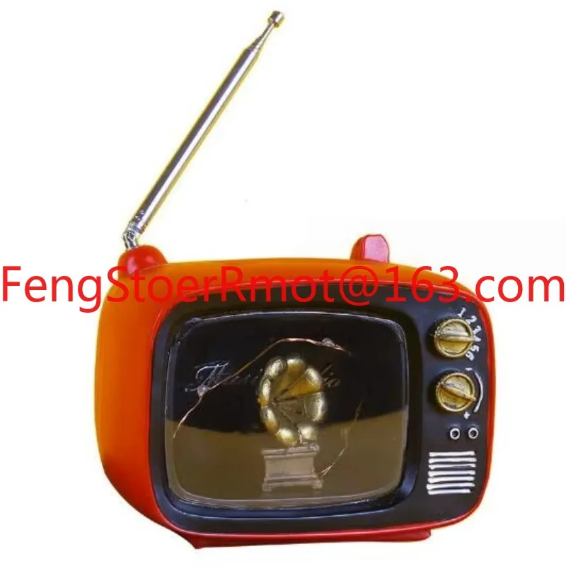Creative resin TV modeling sculpture art hand-painted female room lamp retro decoration