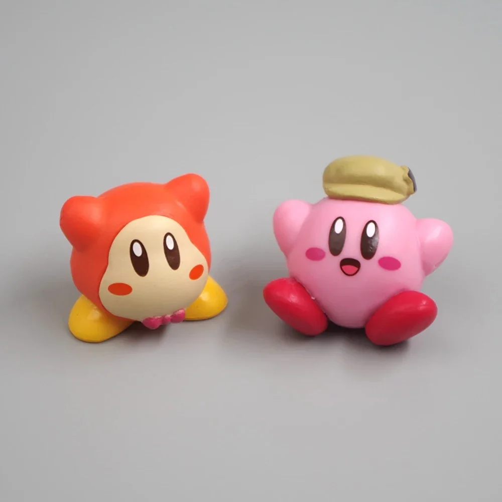 Różowa gwiazda Kirby Kawaii Anime 3Cm rysunek lalka ciasto dekoracyjna dekoracja Model czapka wojskowa świąteczne zabawki prezenty dla dzieci