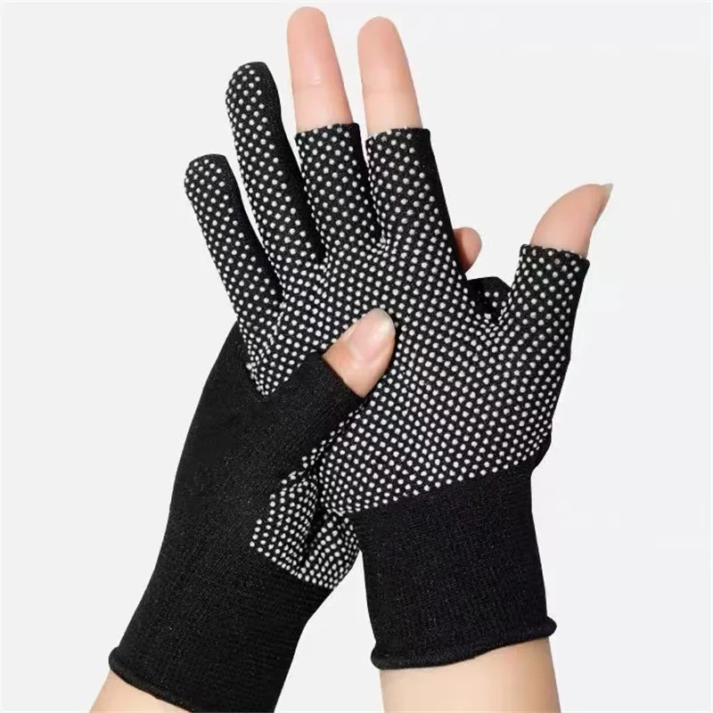 

1Pair Anti-Slip Fishing Gloves Spring Summer Nylon Breathable Touchscreen Gloves Sunscreen Antiskid Half Fingers Sport Gloves