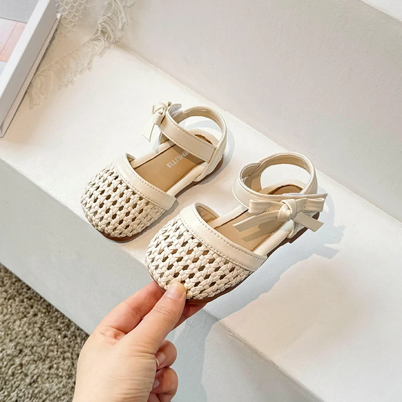 2024 Summer Baby Girls Woven Sandals Children Bow Princess Shoes Kids Barefoot Beach Shoes Soft Sole Anti Slip Infant Sandals